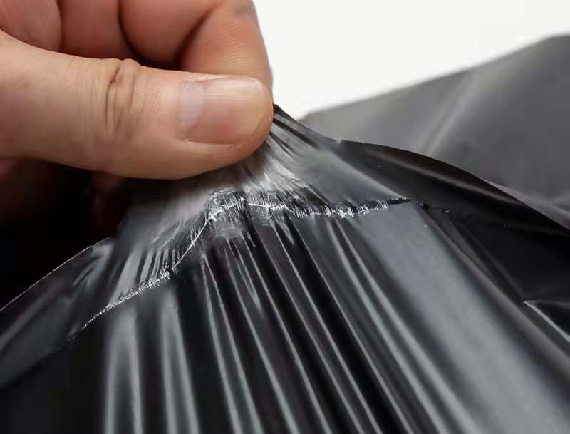 比如黑色快递袋-03