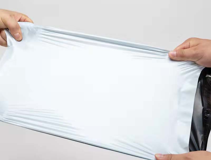 比如白色快递袋-02